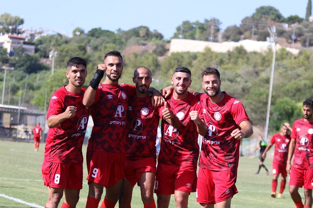 רוצים להמשיך במומנטום מהגביע,שחקני באקה חוגגים